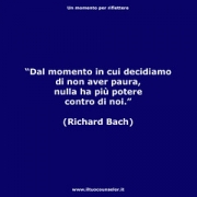 Dal momento in cui decidiamo di non aver paura • <a style="font-size:0.8em;" href="http://www.flickr.com/photos/158938934@N02/37655840022/" target="_blank">View on Flickr</a>