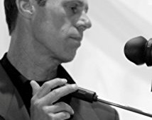 “Le limitazioni vivono soltanto nella vostra mente. Ma se usiamo l’immaginazione le possibilità diventano senza limiti.” (Jamie Paolinetti)