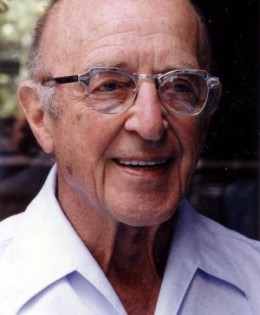“La sola persona che non può essere aiutata è la persona che getta la colpa sugli altri.” (Carl Rogers)