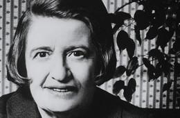 “La domanda non è chi mi darà il permesso, ma chi mi fermerà” (Any Rand)