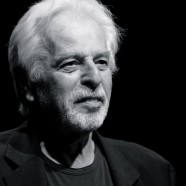 “Accetta te stesso così come sei ed avrai messo a tacere il più severo dei giudici.” (Alejandro Jodorowsky)