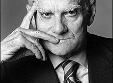 “Sai cosa si fa quando non se ne può più? Si cambia.” (Alberto Moravia)