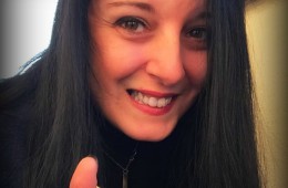 “Rinasci: non per andare avanti, ma per tornare a vivere. Amati: non per dovere, ma perché te lo devi. Dimentica: non per vigliaccheria, ma perché nel cuore si tiene solo ciò che vale.” (Silvia Nelli)