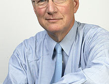 “Il cambiamento è una porta che si apre solo dall’interno.” (Tom Peters)