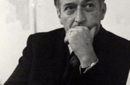 “Se ci diamo una mano i miracoli si faranno e il giorno di Natale durerà tutto l’anno.” (Gianni Rodari)